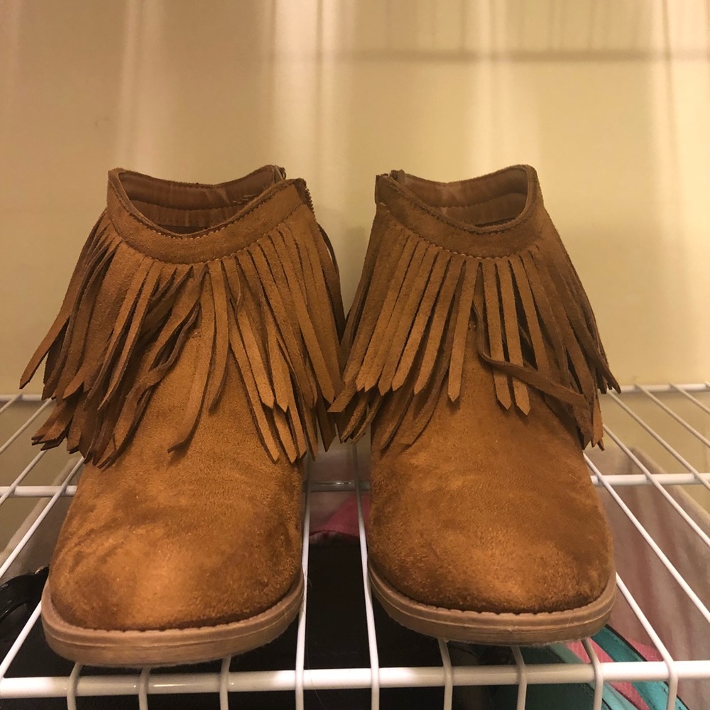 Faux suede fringe booties